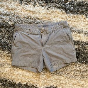 Girlfriend 5” striped GAP shorts